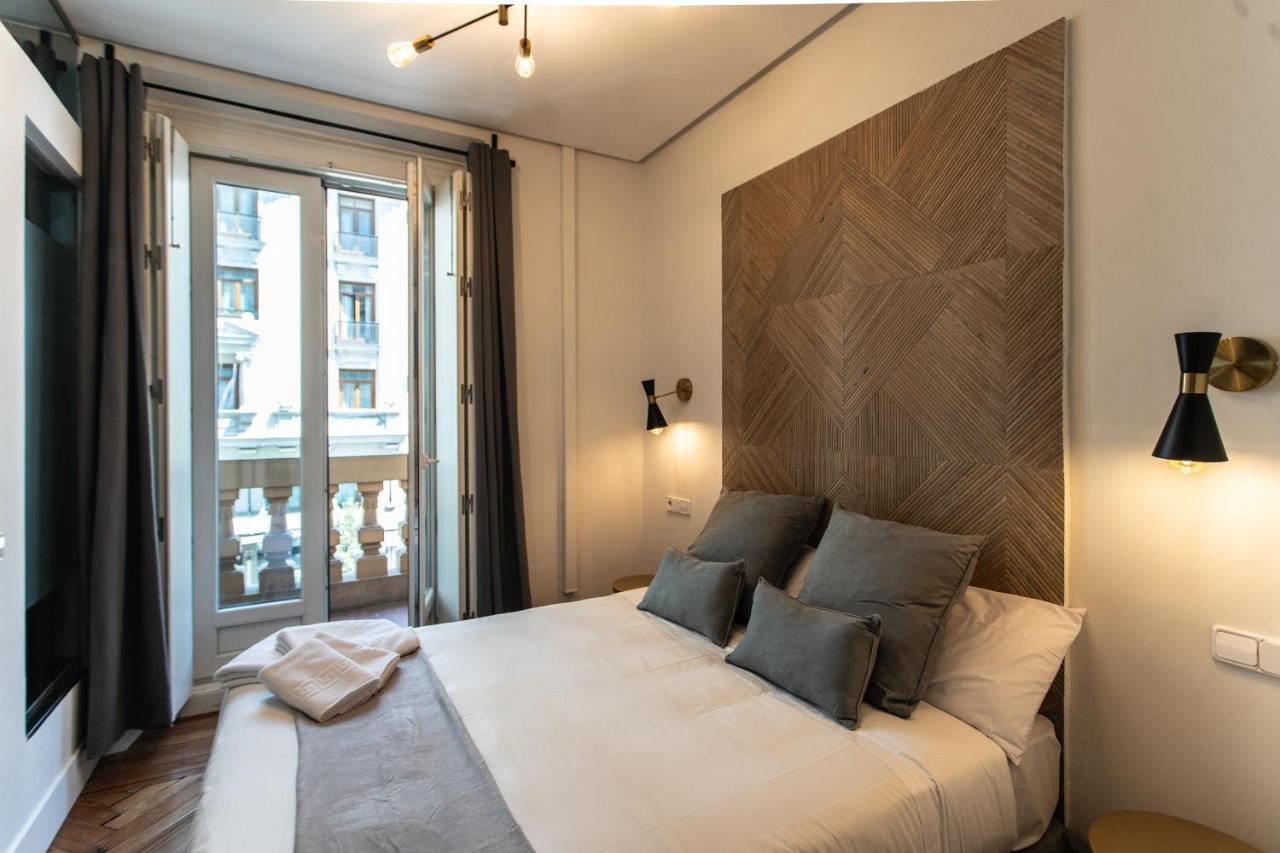 Suites You Gran Via Мадрид Экстерьер фото