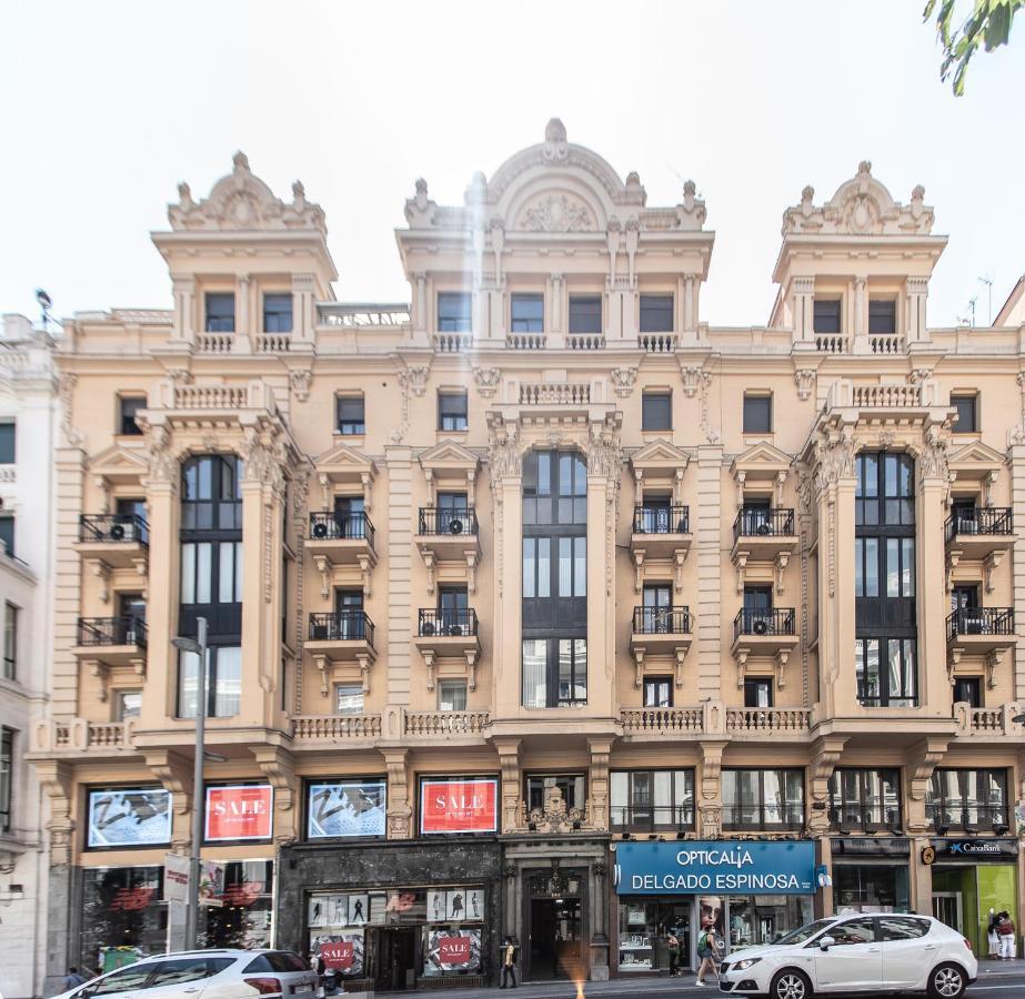 Suites You Gran Via Мадрид Экстерьер фото