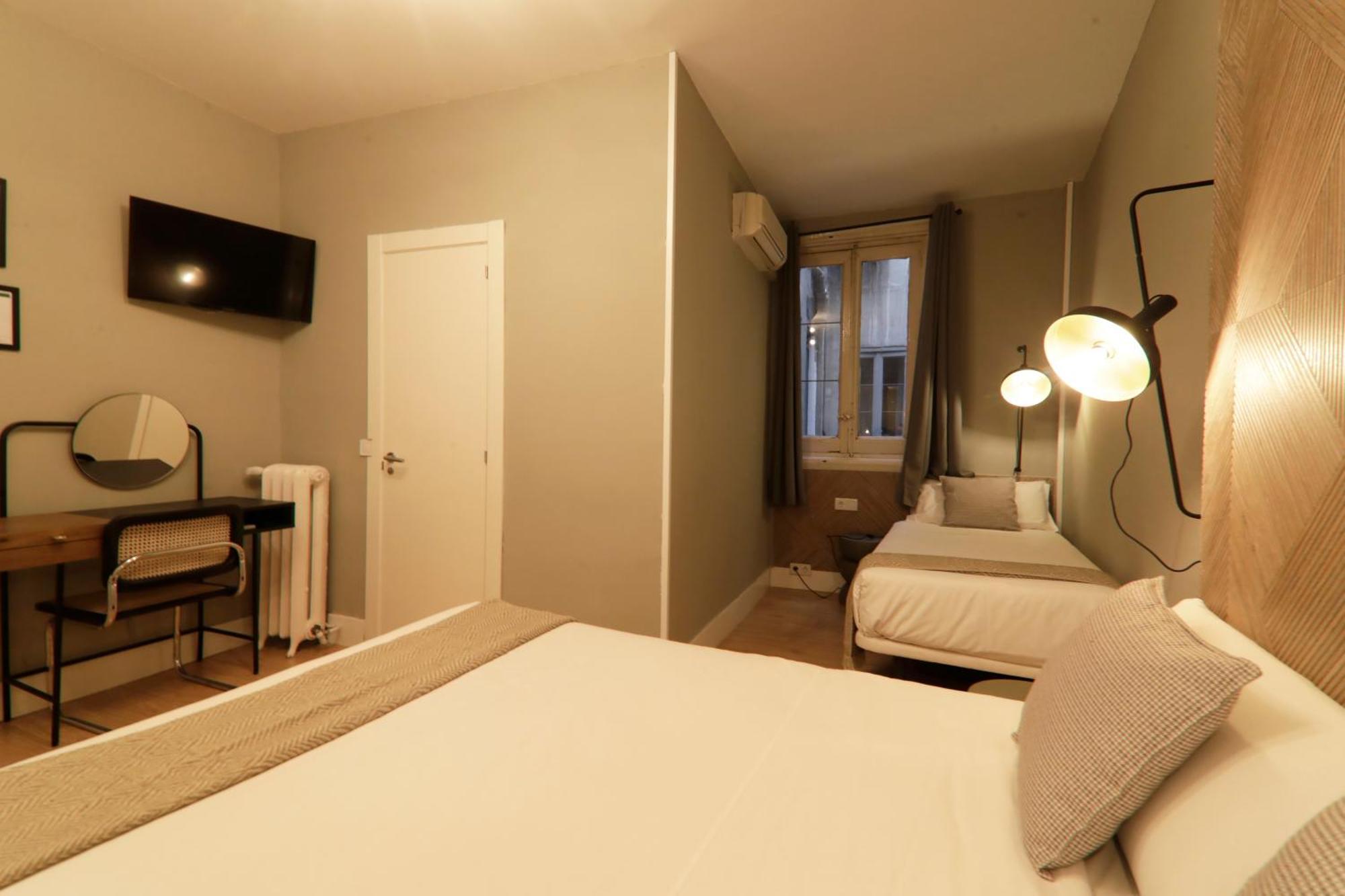 Suites You Gran Via Мадрид Экстерьер фото