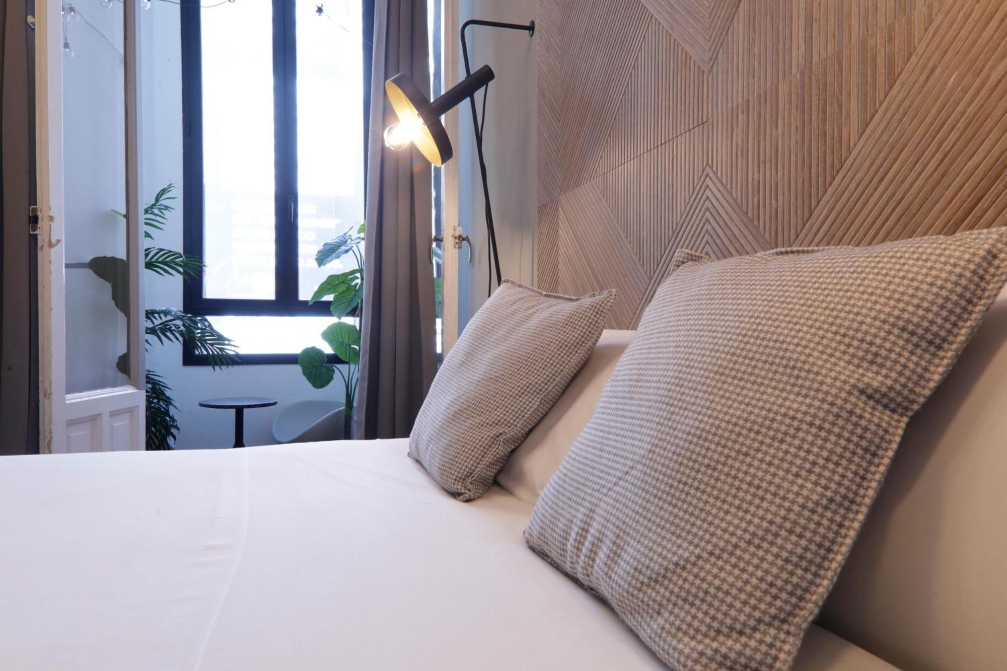 Suites You Gran Via Мадрид Экстерьер фото